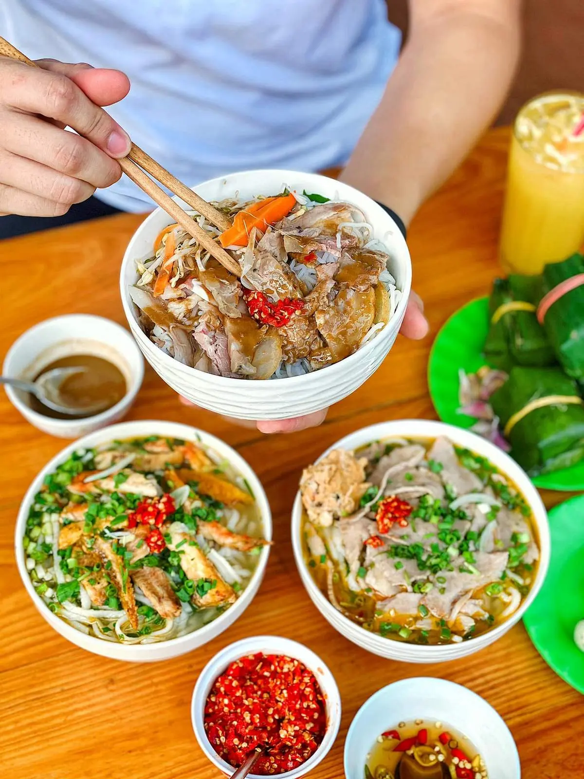 Bánh canh cá lóc Bà Triệu Huế - Món ngon khó cưỡng được tạo nên từ cái tâm và cái tình
