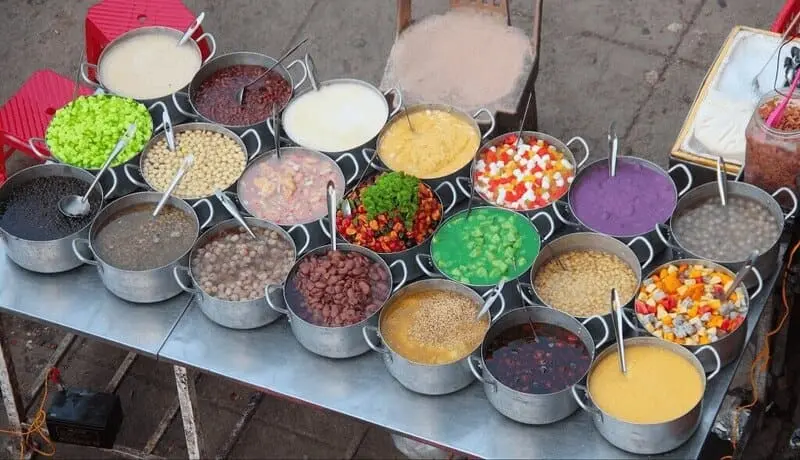 Ăn gì ở Huế? Khám phá danh sách đặc sản thú vị ở vùng đất cố đô 6