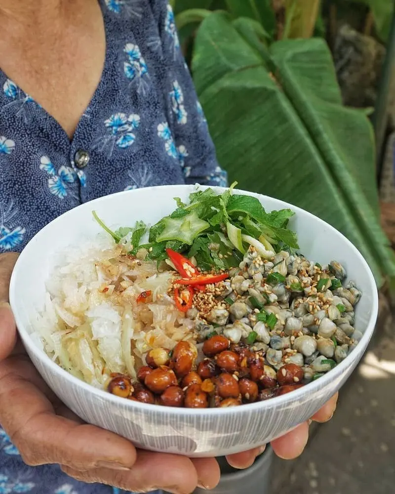 Ăn gì ở Huế? Khám phá danh sách đặc sản thú vị ở vùng đất cố đô 11