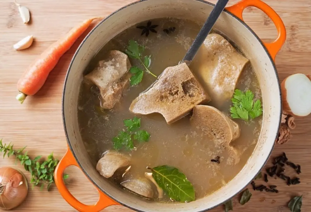 B&aacute;nh canh c&aacute; l&oacute;c &ndash; M&oacute;n ăn d&acirc;n d&atilde; kh&ocirc;ng thể thiếu của người d&acirc;n xứ Huế 6