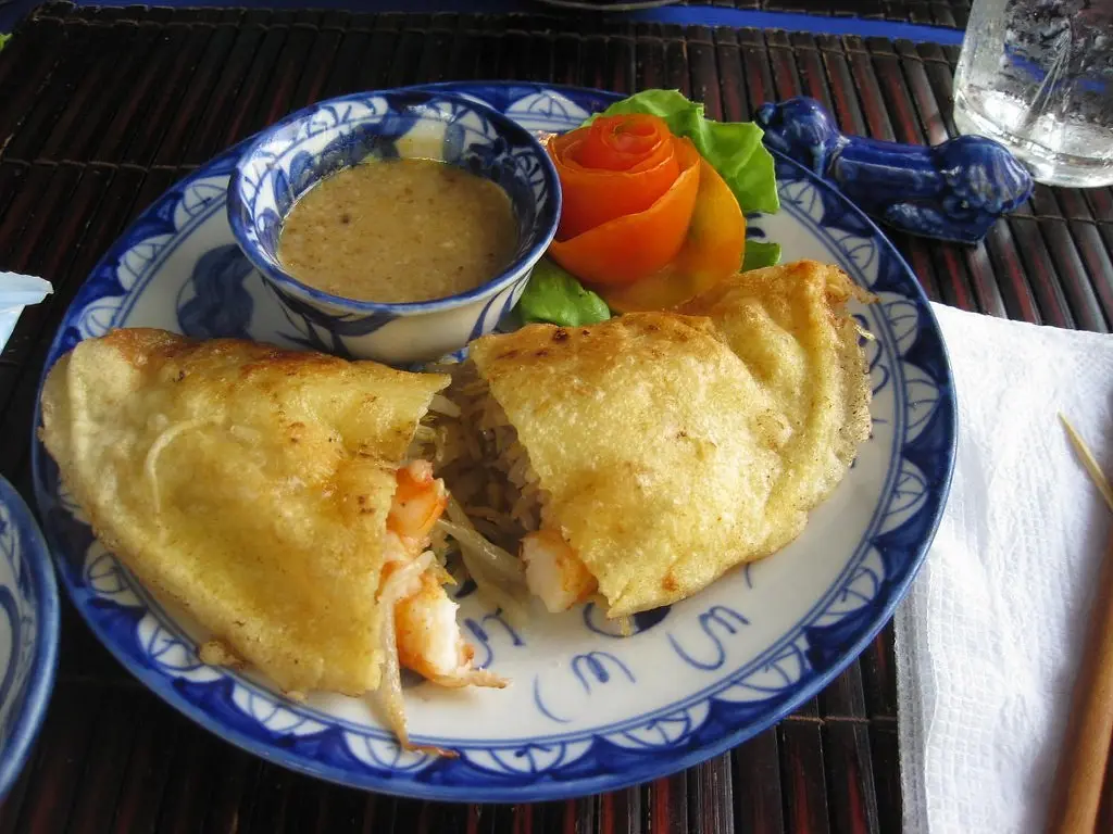 B&aacute;nh kho&aacute;i - Xi&ecirc;u l&ograve;ng trước m&oacute;n ngon đặc trưng hương vị xứ Huế 8