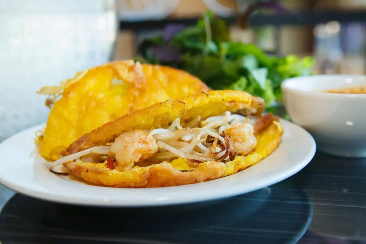 B&aacute;nh kho&aacute;i - Xi&ecirc;u l&ograve;ng trước m&oacute;n ngon đặc trưng hương vị xứ Huế 6