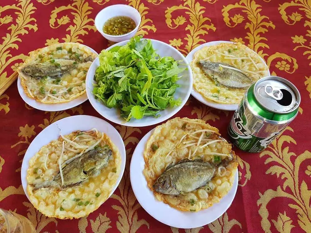 B&aacute;nh x&egrave;o c&aacute; k&igrave;nh l&agrave;ng Chuồn &ndash; B&aacute;nh x&egrave;o c&oacute; nguy&ecirc;n con c&aacute; lạ hen? 3