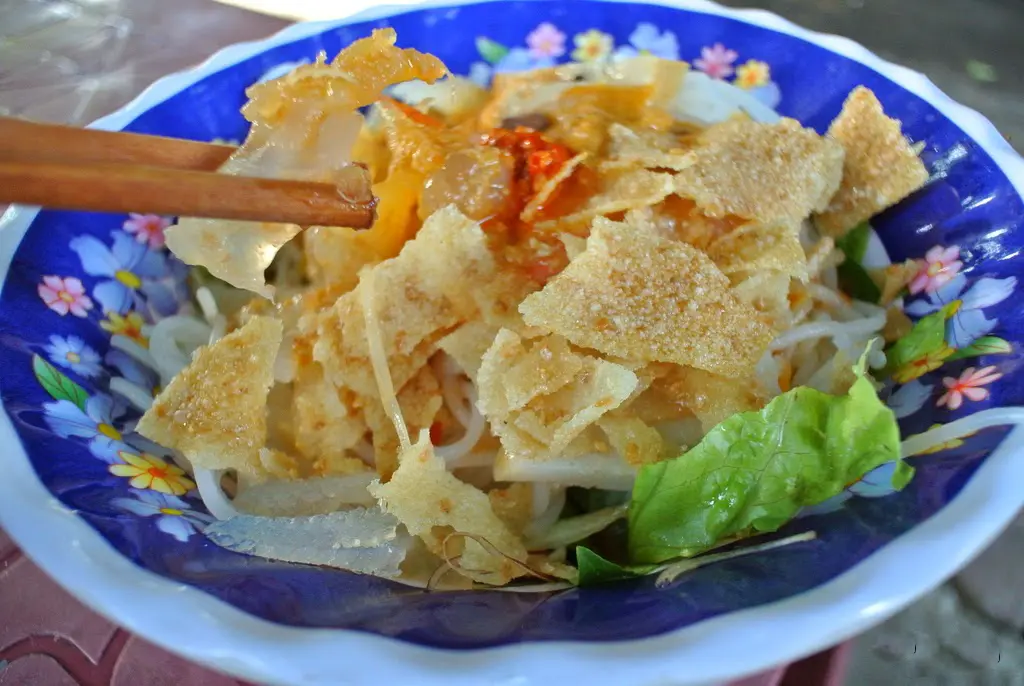 B&uacute;n giấm nuốc - Hương vị của mảnh đất Cố đ&ocirc; 4