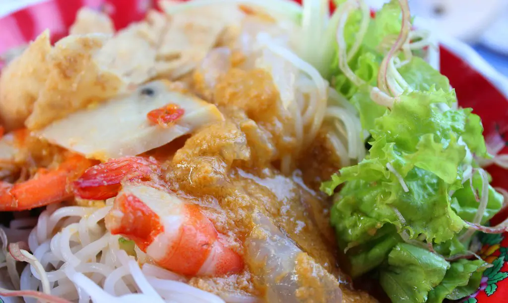 B&uacute;n giấm nuốc - Hương vị của mảnh đất Cố đ&ocirc; 10