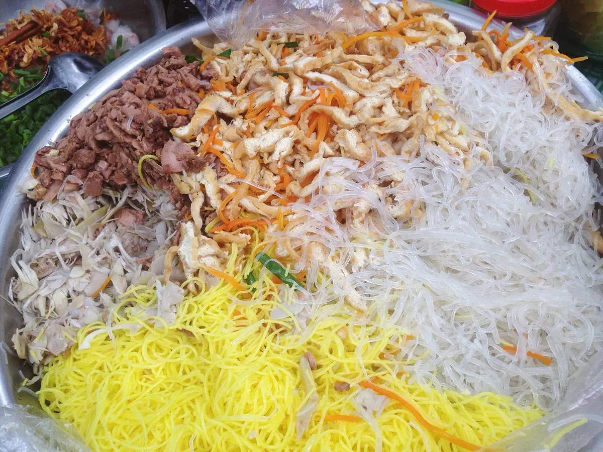 B&uacute;n trộn Huế - Hương vị chua chua ngọt ngọt đậm đ&agrave; thơm ngon 5