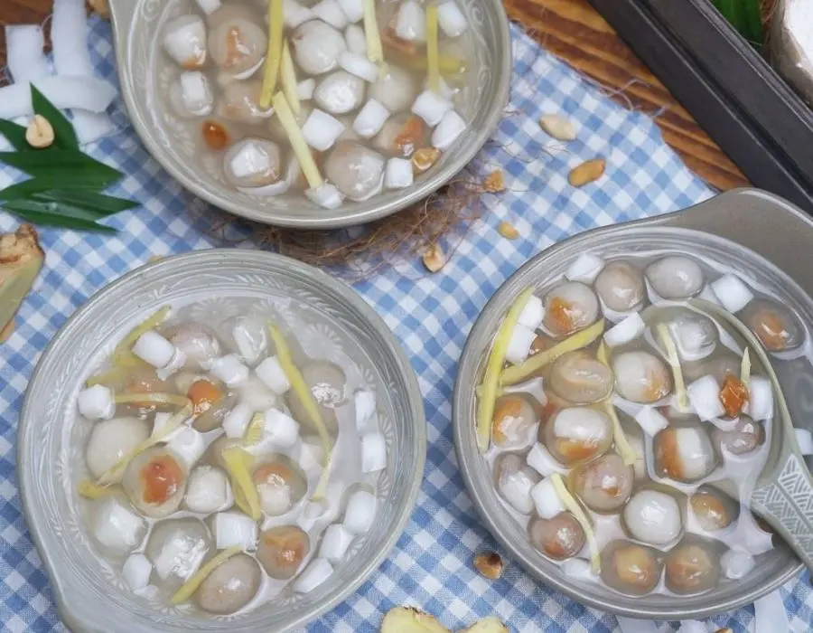 C&aacute;c loại ch&egrave; Huế v&agrave; những qu&aacute;n ngon m&agrave; bạn phải thử 3