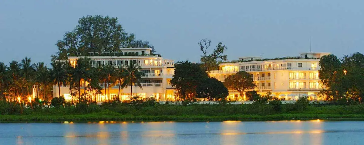Đẳng cấp ẩm thực Ph&aacute;p &ndash; Việt tại Nh&agrave; h&agrave;ng Le Parfum thuộc Azerai La Residence, Hue 2