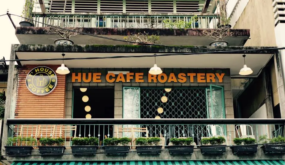 H&ograve;a v&agrave;o Hue Cafe Roastery để thưởng thức kh&ocirc;ng gian &acirc;m nhạc mộc mạc tại Huế 2