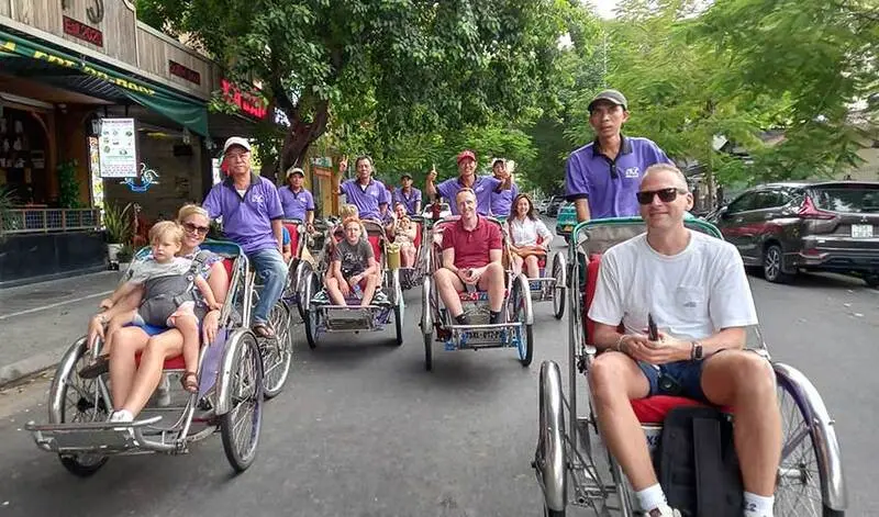 Hue food tour: H&agrave;nh tr&igrave;nh t&igrave;m hiểu Huế bằng ch&iacute;nh vị gi&aacute;c của m&igrave;nh 8