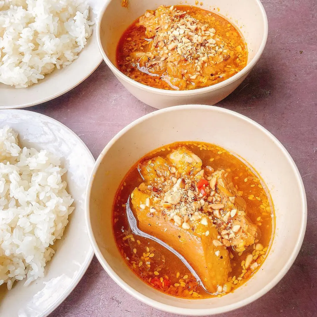 Khởi động ng&agrave;y mới b&igrave;nh dị với c&aacute;c m&oacute;n ăn s&aacute;ng Huế 4