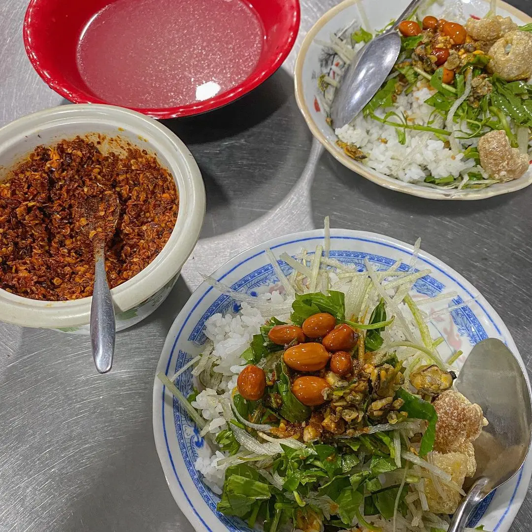 Khởi động ng&agrave;y mới b&igrave;nh dị với c&aacute;c m&oacute;n ăn s&aacute;ng Huế 6