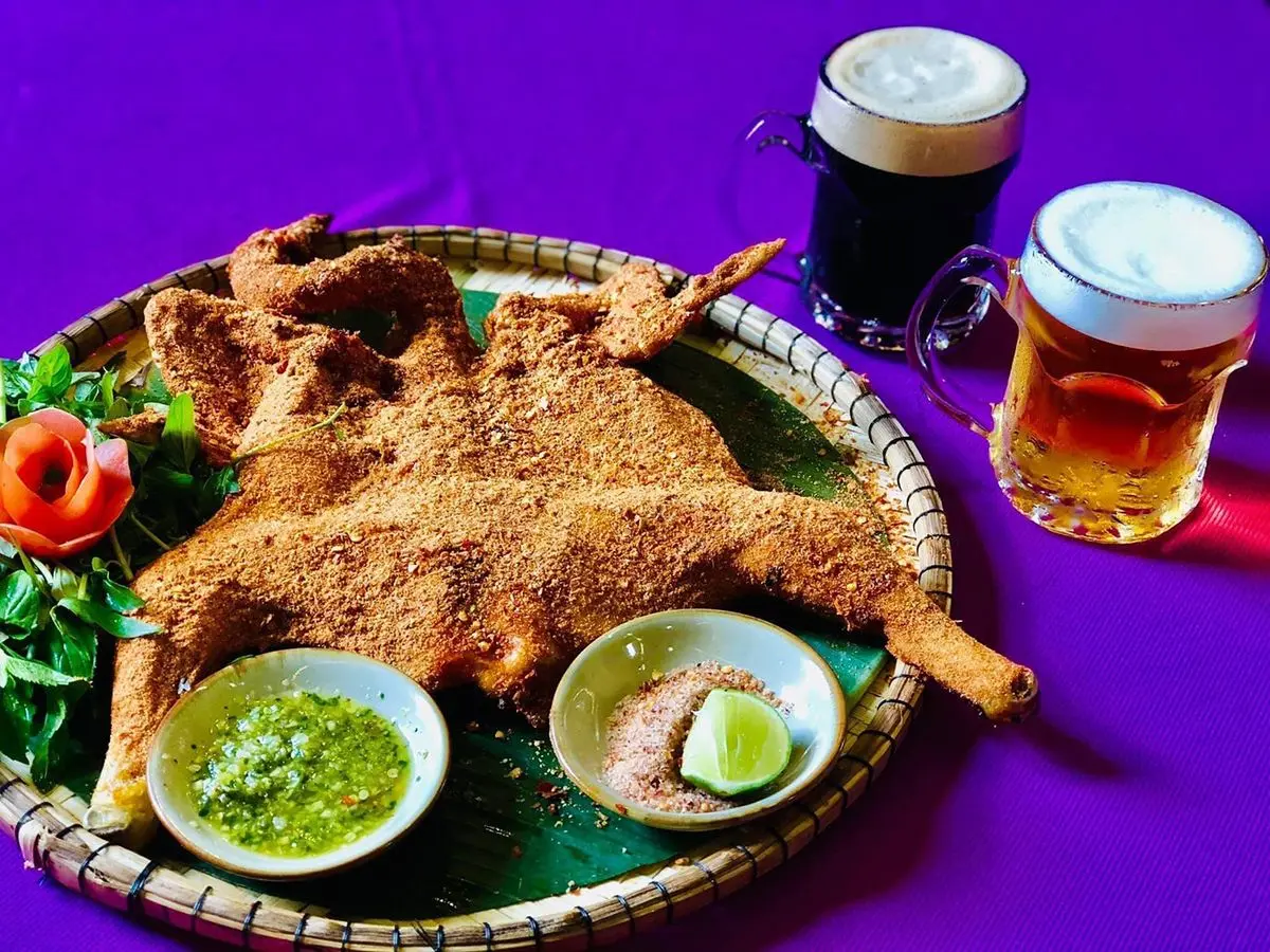 La Pines Restaurant - Nh&agrave; h&agrave;ng &Aacute; &Acirc;u h&agrave;ng đầu tại Huế 5