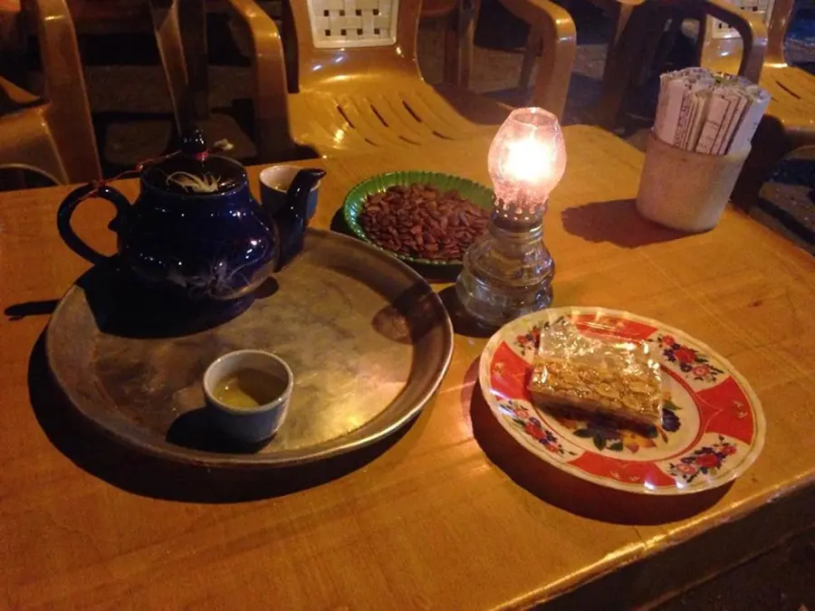 Những m&oacute;n ăn đ&ecirc;m Huế được người d&acirc;n cố đ&ocirc; y&ecirc;u th&iacute;ch nhất 8