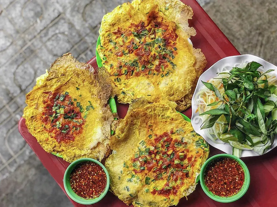 Những m&oacute;n ăn đ&ecirc;m Huế được người d&acirc;n cố đ&ocirc; y&ecirc;u th&iacute;ch nhất 6