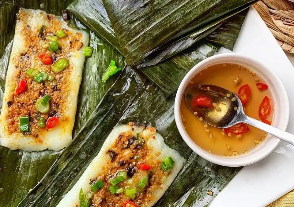 Thưởng thức B&aacute;nh nậm Huế v&agrave; cảm nhận hương vị d&acirc;n d&atilde; cực hấp dẫn 5