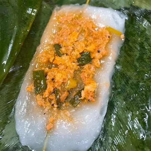 Thưởng thức đặc sắc ẩm thực truyền thống Huế tại qu&aacute;n b&aacute;nh Mụ Đỏ 8