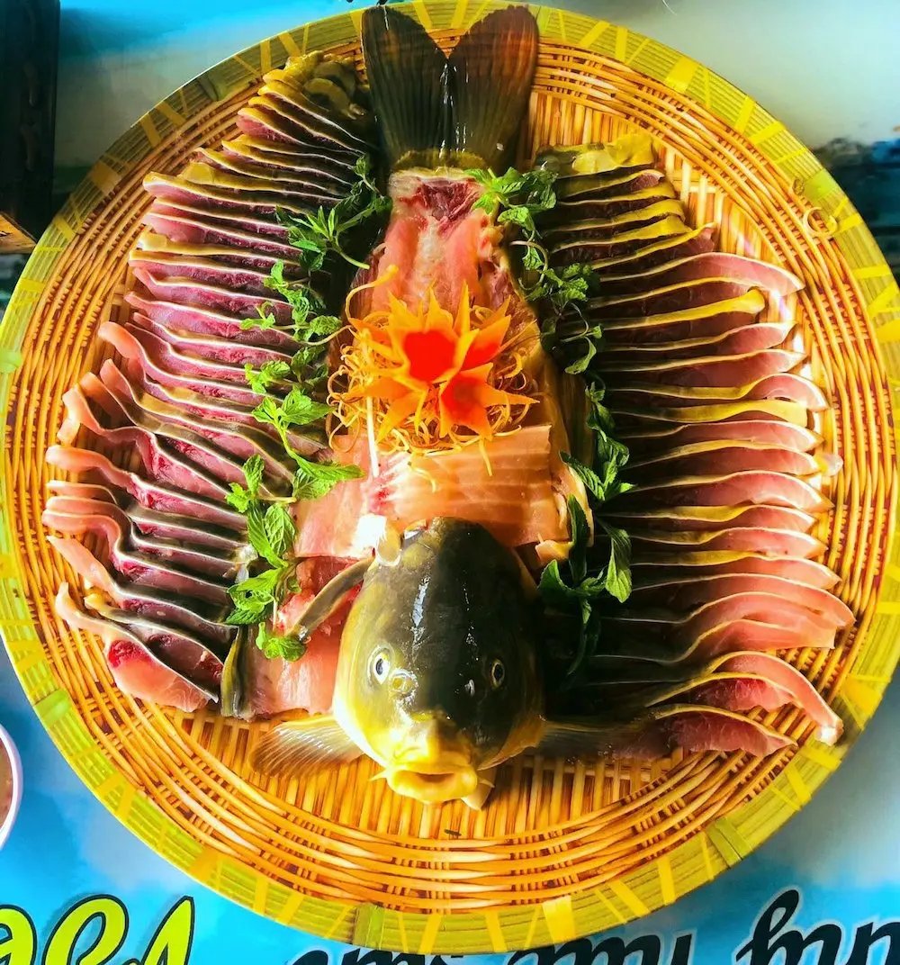 Thưởng thức hải sản đặc sắc tại Nh&agrave; h&agrave;ng Hải Sản B&eacute; Th&acirc;n - Lăng C&ocirc; 5