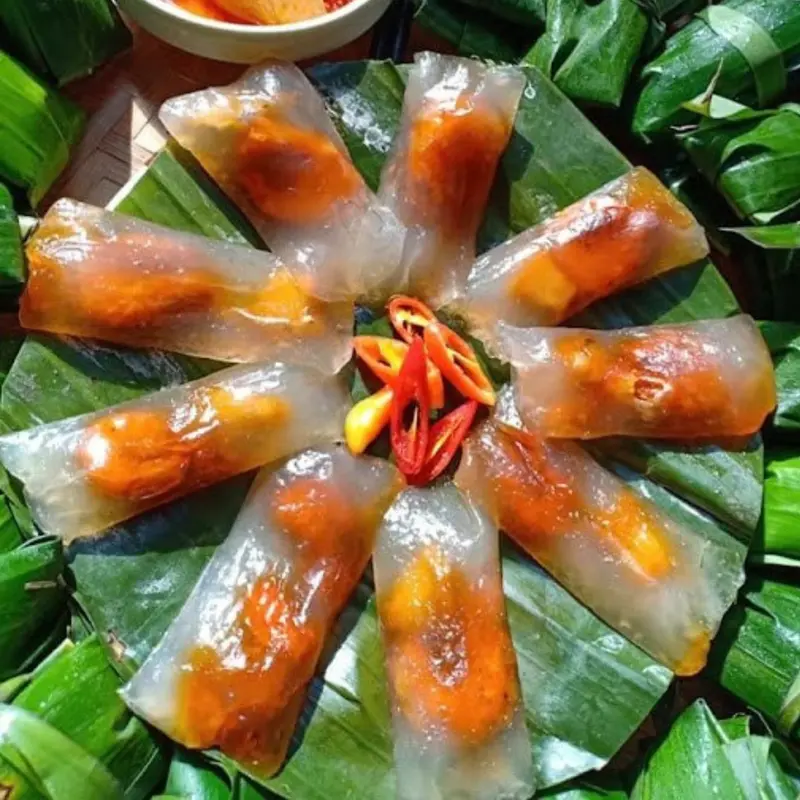 Thưởng thức trọn vẹn hương vị cố đô với 10 món đặc sản Huế hấp dẫn 12