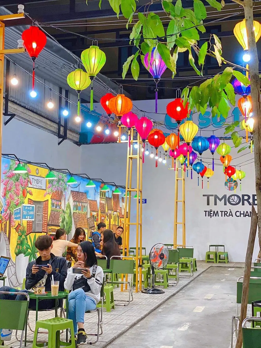 Tiệm tr&agrave; chanh Tmore - Sống ảo triệu like giữa l&ograve;ng th&agrave;nh phố Huế 8
