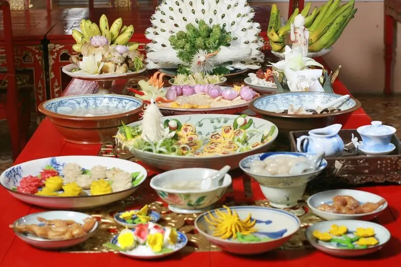 Tinh hoa ẩm thực Huế đem hương vị kể chuyện đất cố đô 3