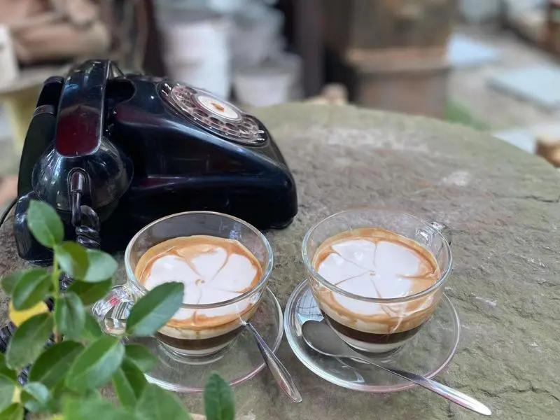 Top 10 qu&aacute;n cafe muối Huế thơm ngon, b&eacute;o ngậy đ&aacute;ng thử nhất 7