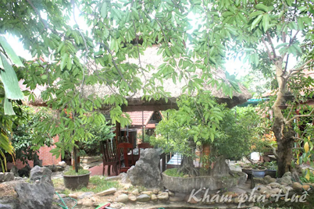 &Uacute;m ba l&agrave; mở ra Nh&agrave; h&agrave;ng Ch&acirc;n đồi Huế với v&ocirc; v&agrave;n m&oacute;n ngon 3