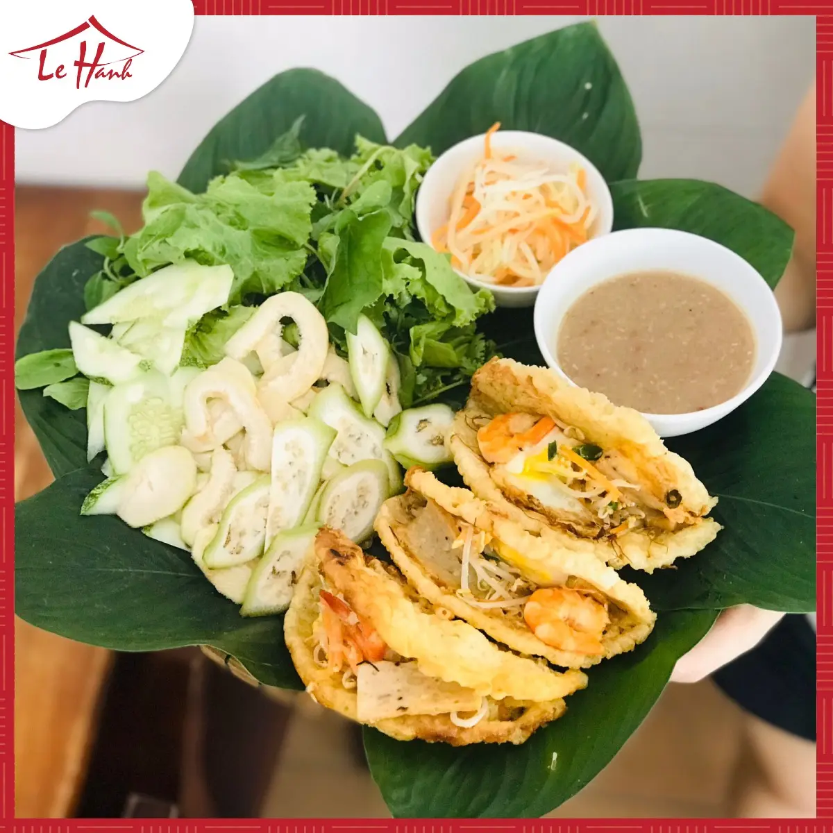 Về Cố đ&ocirc;, nhớ gh&eacute; qu&aacute;n b&aacute;nh kho&aacute;i Hạnh để thưởng thức hương vị xứ Huế khiến du kh&aacute;ch xi&ecirc;u l&ograve;ng 8