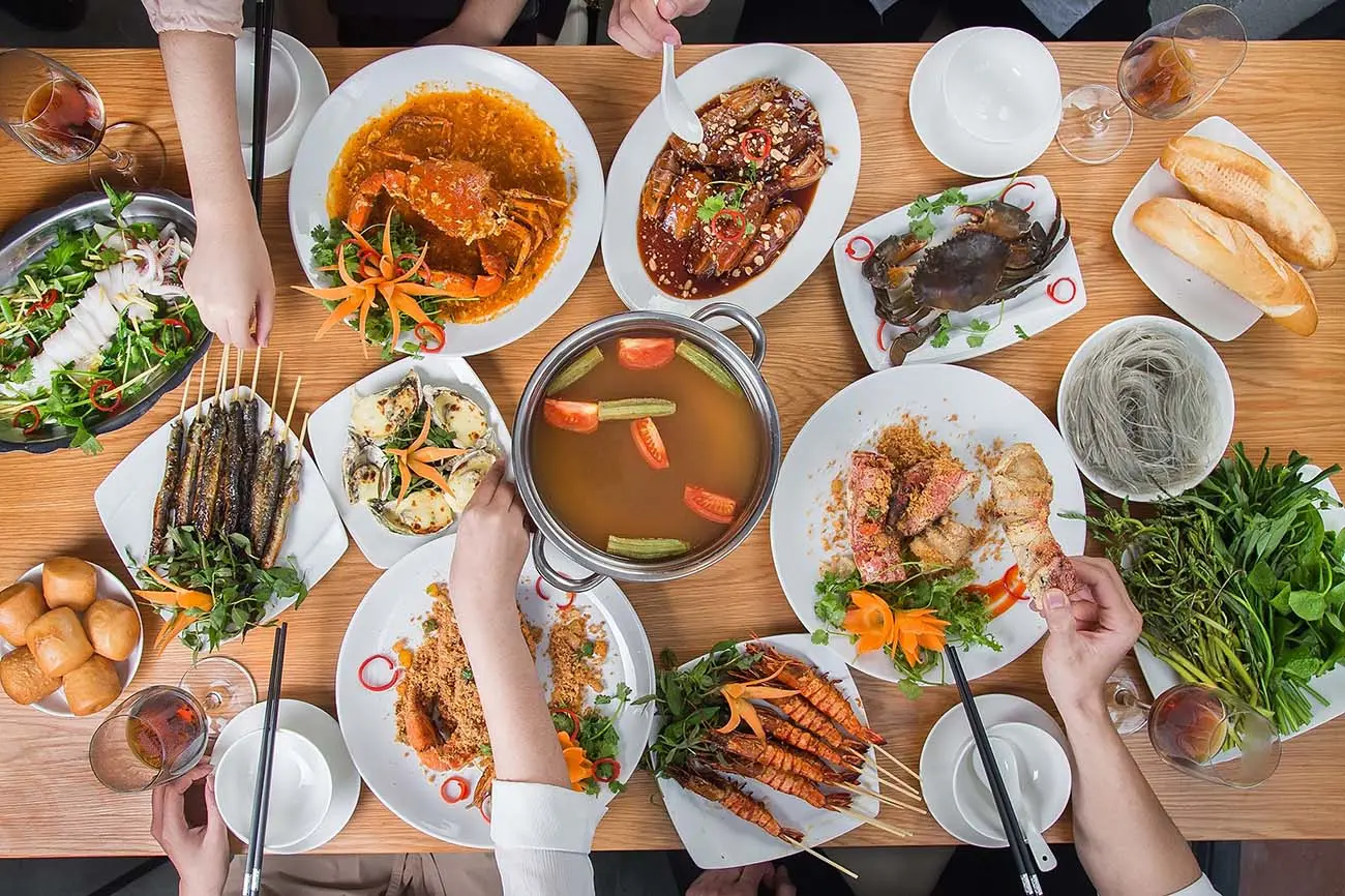 Muốn ăn cua hoàng đế ngon, đến ngay Nhà hàng Queen's Crab Huế!