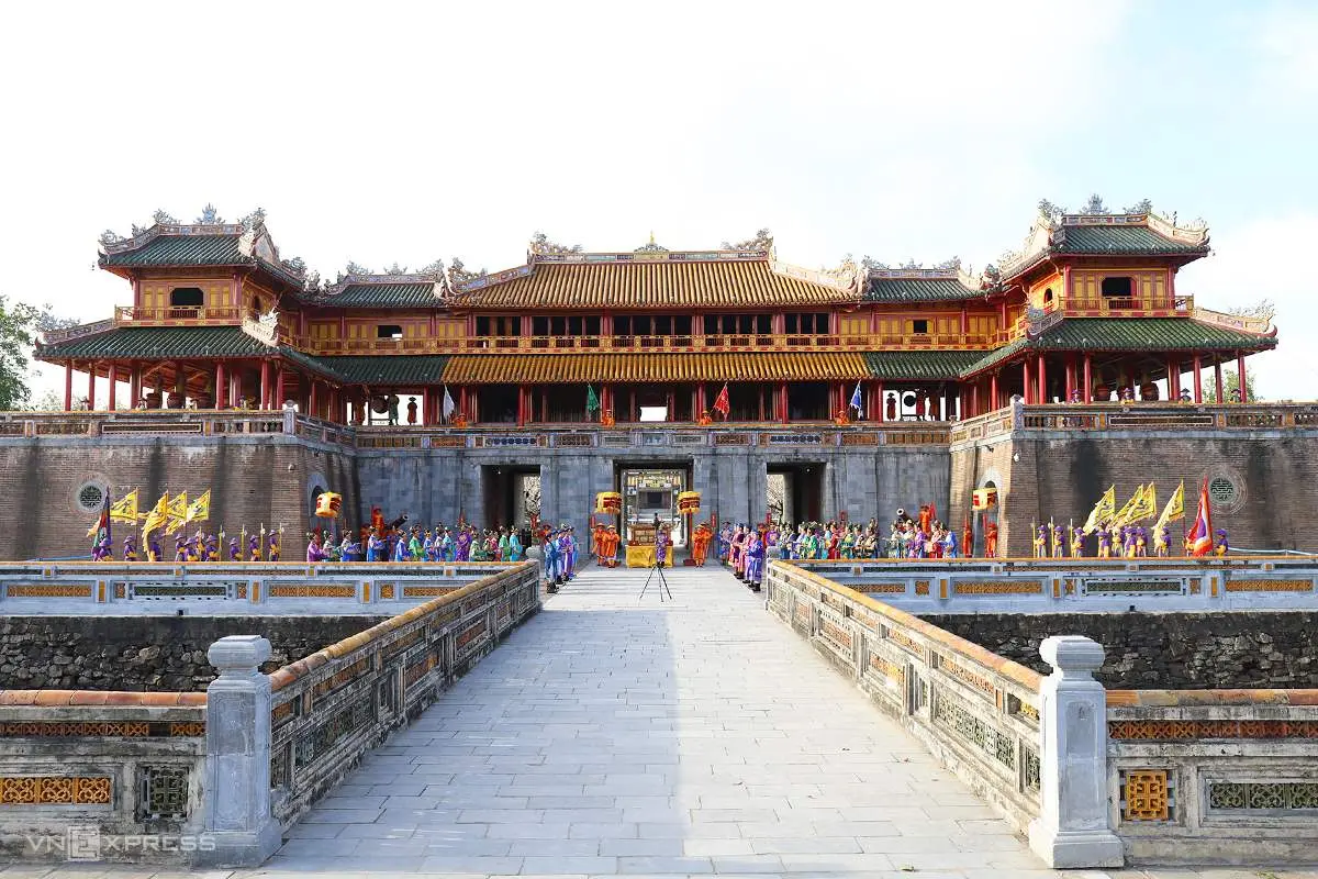 Check in lần đầu tiên du lịch Huế cùng cô nàng 9X Hoài Nguyễn xinh đẹp
