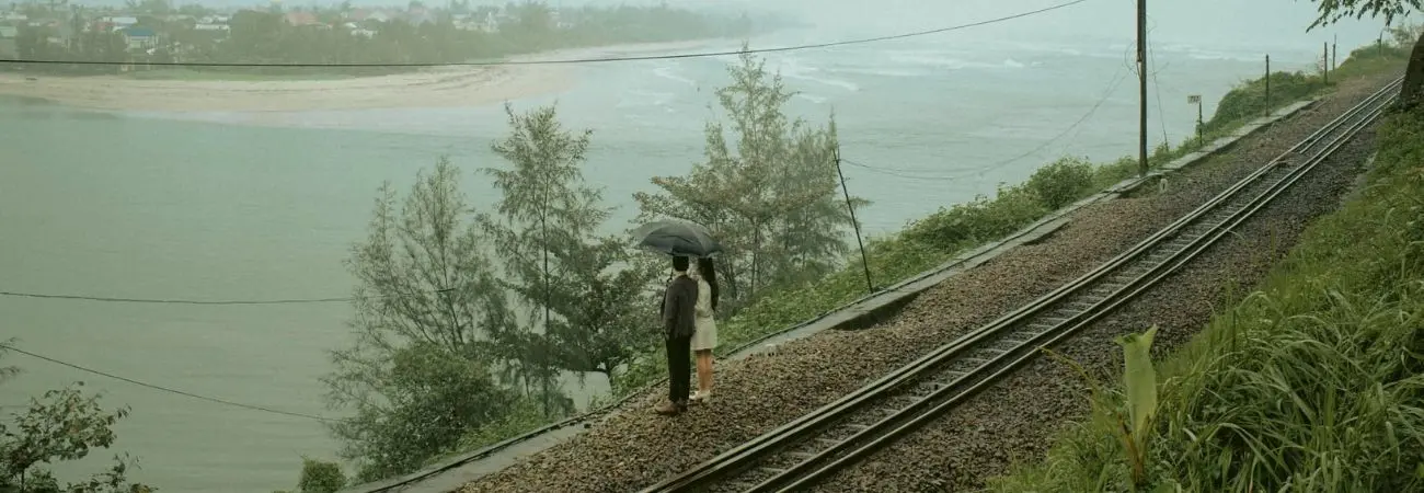 Có một xứ Huế vào mùa mưa đẹp đến nao lòng