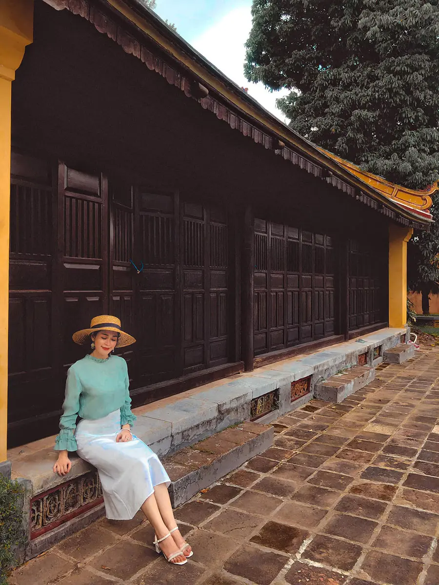 Check in Lăng Tự Đức qua bộ ảnh ấn tượng của cô bạn Vy Ngân 5