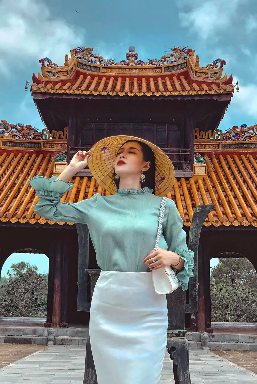 Check in Lăng Tự Đức qua bộ ảnh ấn tượng của cô bạn Vy Ngân 9