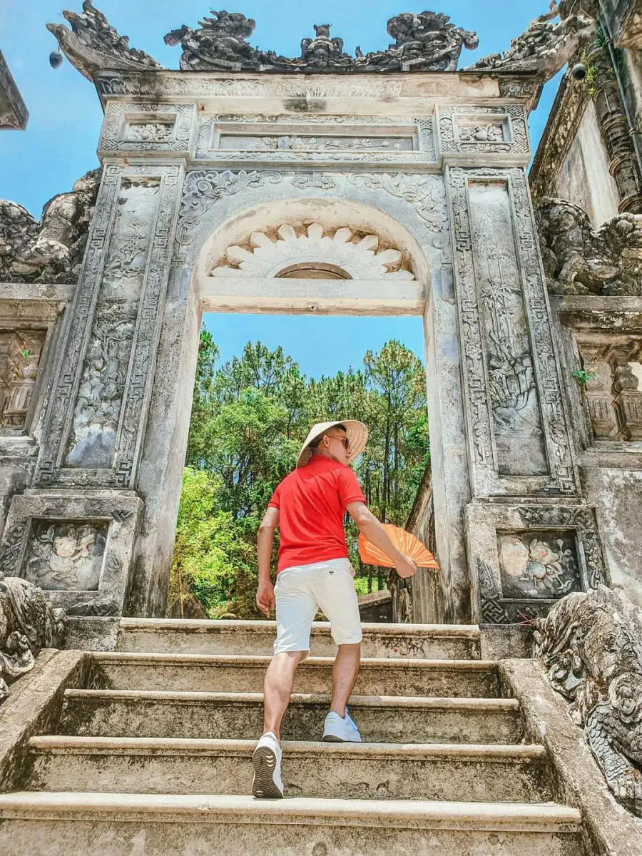 C&ugrave;ng bạn th&acirc;n Kh&aacute;m ph&aacute; Huế v&agrave; đem về bộ ảnh sống ảo triệu view 17
