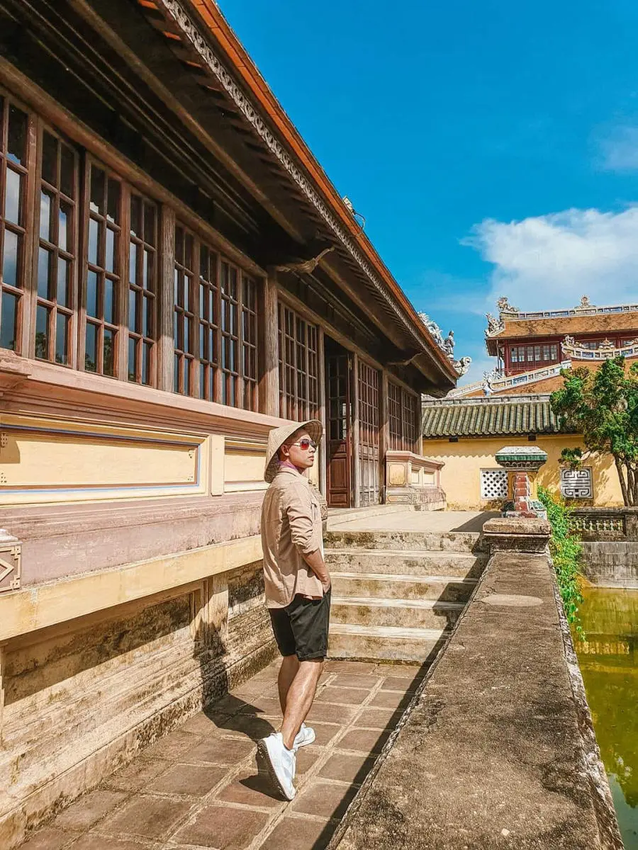 C&ugrave;ng bạn th&acirc;n Kh&aacute;m ph&aacute; Huế v&agrave; đem về bộ ảnh sống ảo triệu view 20