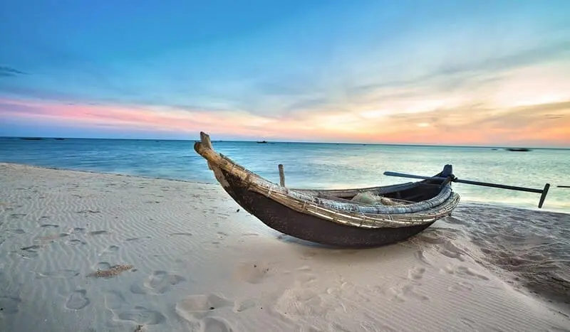 C&ugrave;ng MIA.vn kh&aacute;m ph&aacute; du lịch Huế 30/4, 01/5 c&oacute; g&igrave; hot 9