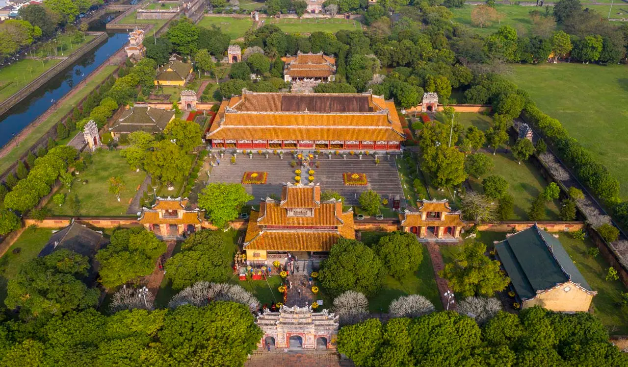 C&ugrave;ng Mia.vn review địa điểm du lịch huế m&agrave; bạn trẻ thường đến sống ảo 15