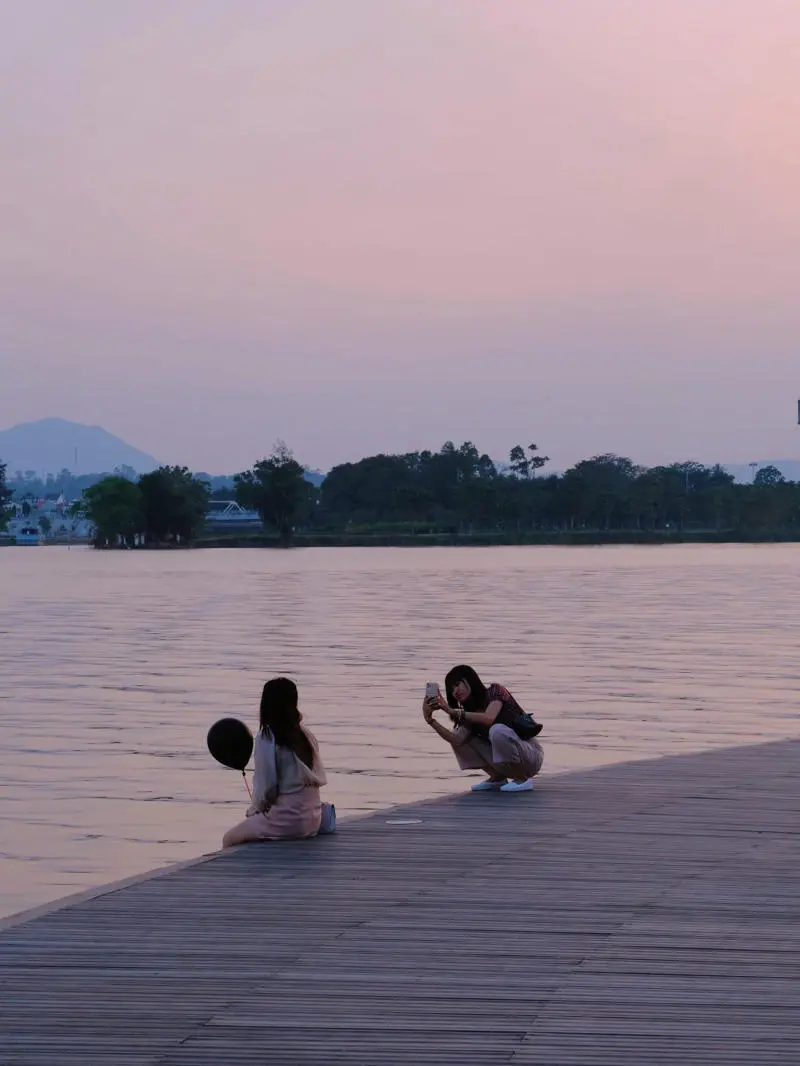 Đắm chìm trong Hoàng hôn ở Huế mỗi buổi chiều tà 5