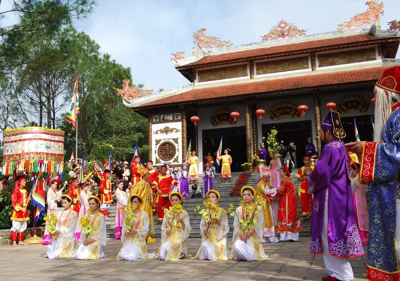 Đi Huế m&ugrave;a n&agrave;o đẹp? H&agrave;nh tr&igrave;nh đi t&igrave;m m&ugrave;a đẹp nhất của cố đ&ocirc; 3