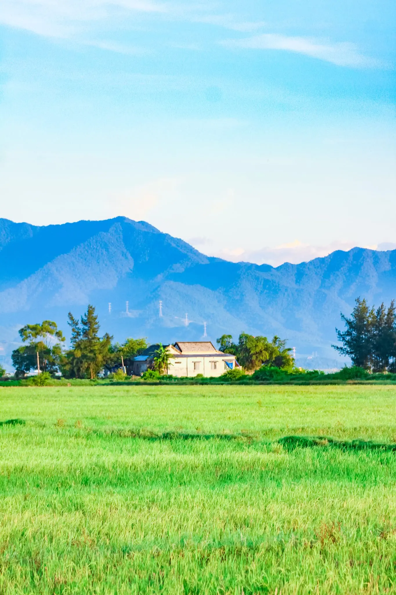 Gh&eacute; Giang Hải kiếm t&igrave;m b&igrave;nh y&ecirc;n nơi xứ Huế mộng mơ 2