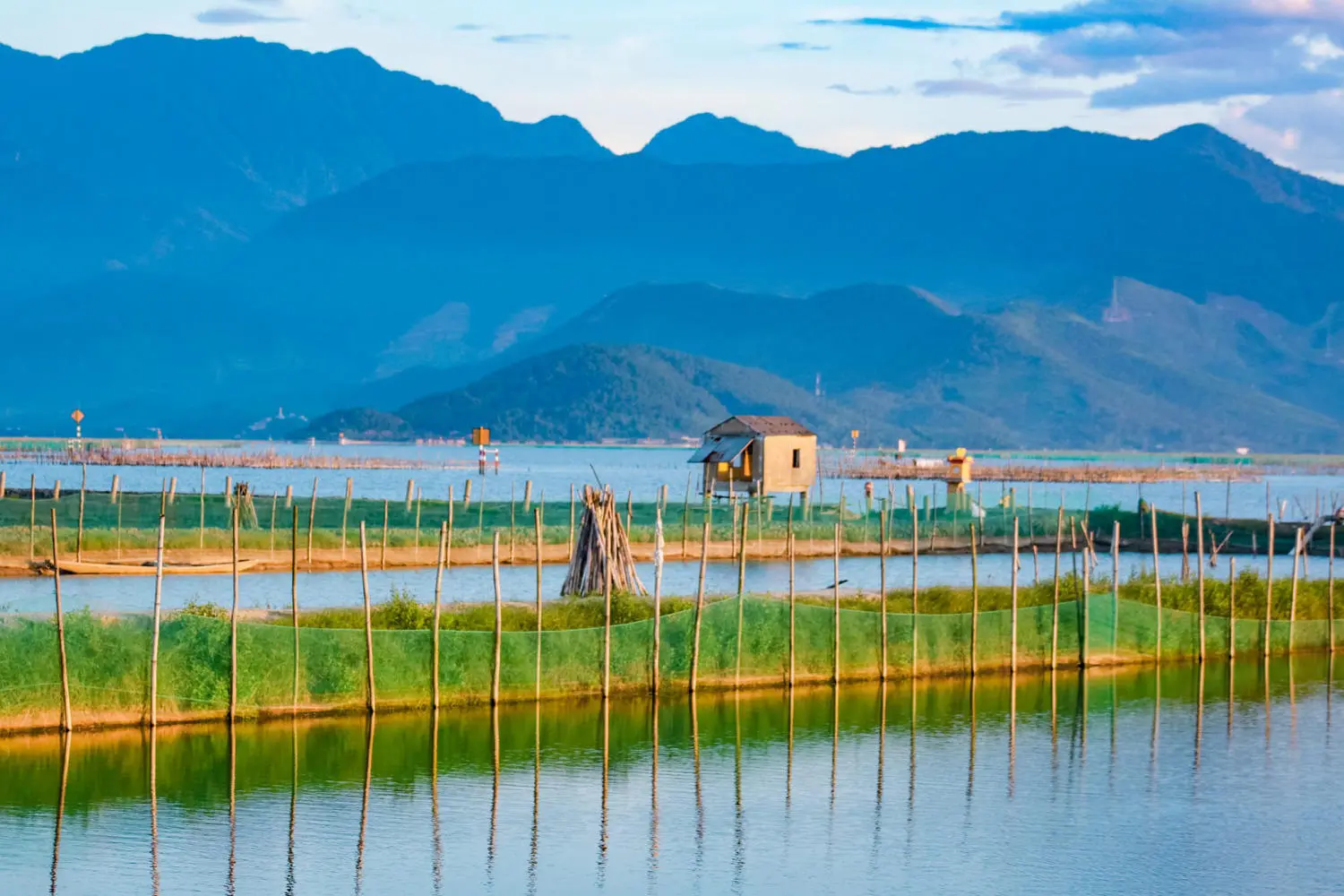 Gh&eacute; Giang Hải kiếm t&igrave;m b&igrave;nh y&ecirc;n nơi xứ Huế mộng mơ 6
