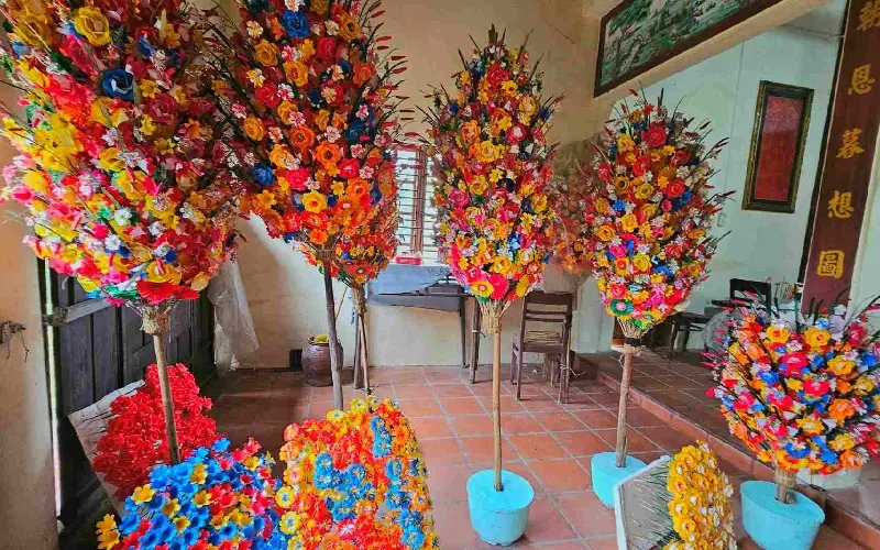H&agrave;nh tr&igrave;nh trải nghiệm l&agrave;ng hoa giấy Thanh Ti&ecirc;n ở Huế 6