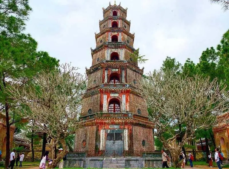 Huế c&oacute; g&igrave; chơi? Săn ngay top những địa điểm tham quan nổi tiếng v&ugrave;ng kinh kỳ 6
