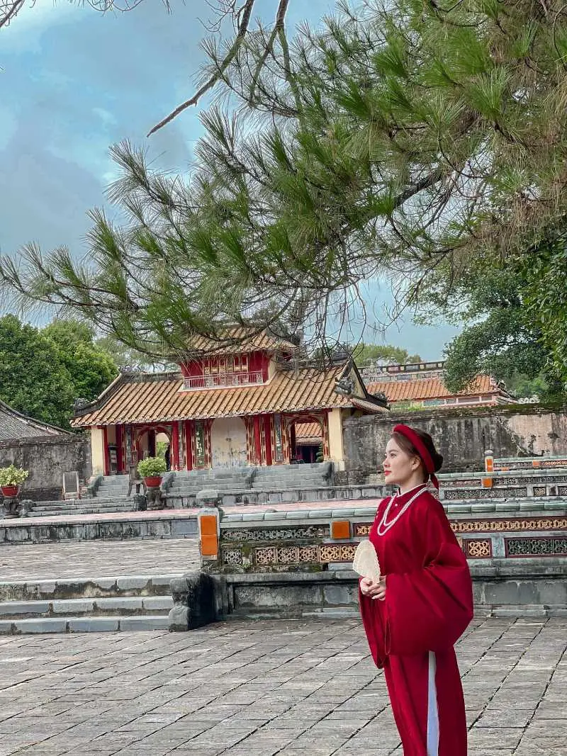 Kh&aacute;m ph&aacute; Huế th&aacute;ng 7 đầy m&agrave;u sắc c&ugrave;ng c&ocirc; n&agrave;ng Ch&acirc;u Ch&acirc;u 6