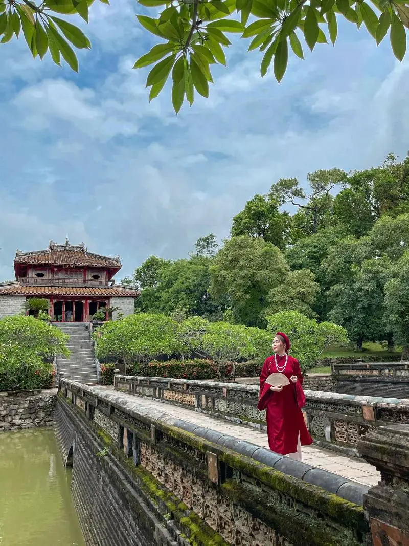 Kh&aacute;m ph&aacute; Huế th&aacute;ng 7 đầy m&agrave;u sắc c&ugrave;ng c&ocirc; n&agrave;ng Ch&acirc;u Ch&acirc;u 8