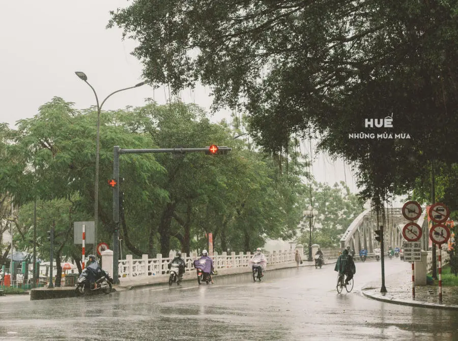 Ngắm nh&igrave;n Huế những m&ugrave;a mưa buồn man m&aacute;c 6