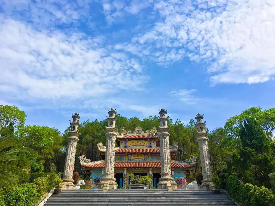 Lễ hội đền Huyền Trân Công Chúa - Lễ hội Tưởng nhớ các bậc tiền nhân tại Thừa Thiên - Huế