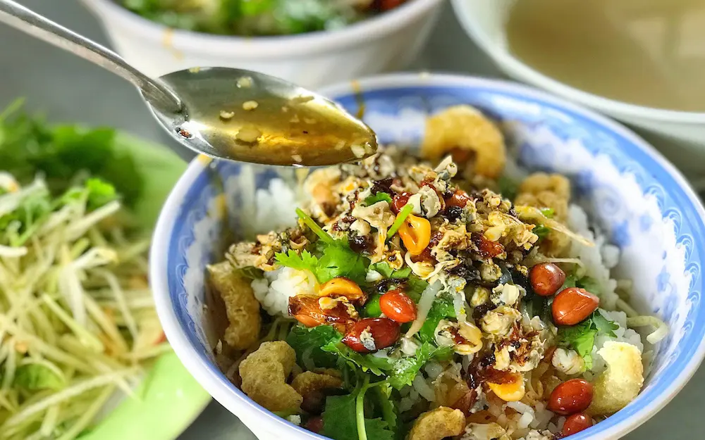 Được nghỉ ph&eacute;p 5 ng&agrave;y th&igrave; m&igrave;nh d&agrave;nh 4 ng&agrave;y để đu đưa Lịch tr&igrave;nh Huế tự t&uacute;c 4 ng&agrave;y của MIA.vn th&ocirc;i 2