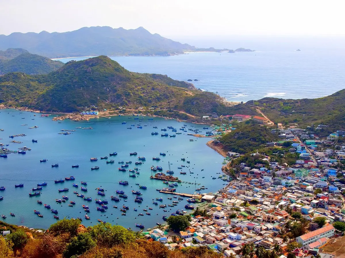 Cảng biển nước s&acirc;u Vịnh Cam Ranh - Vị tr&iacute; mang t&iacute;nh chiến lược trong bản đồ qu&acirc;n sự Việt Nam 4