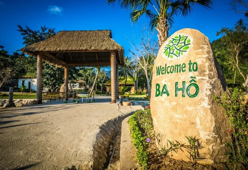 Khu du lịch Ba Hồ: Tuyệt t&igrave;nh cốc phi&ecirc;n bản Nha Trang 3